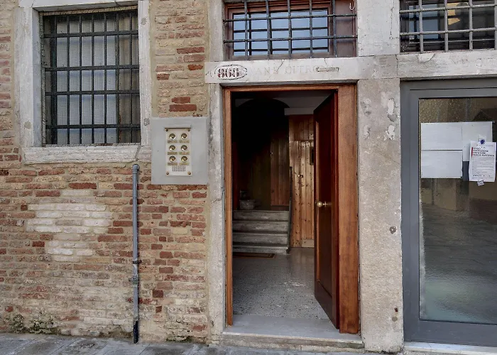 Biennale Superior Suite By Wonderful Italy